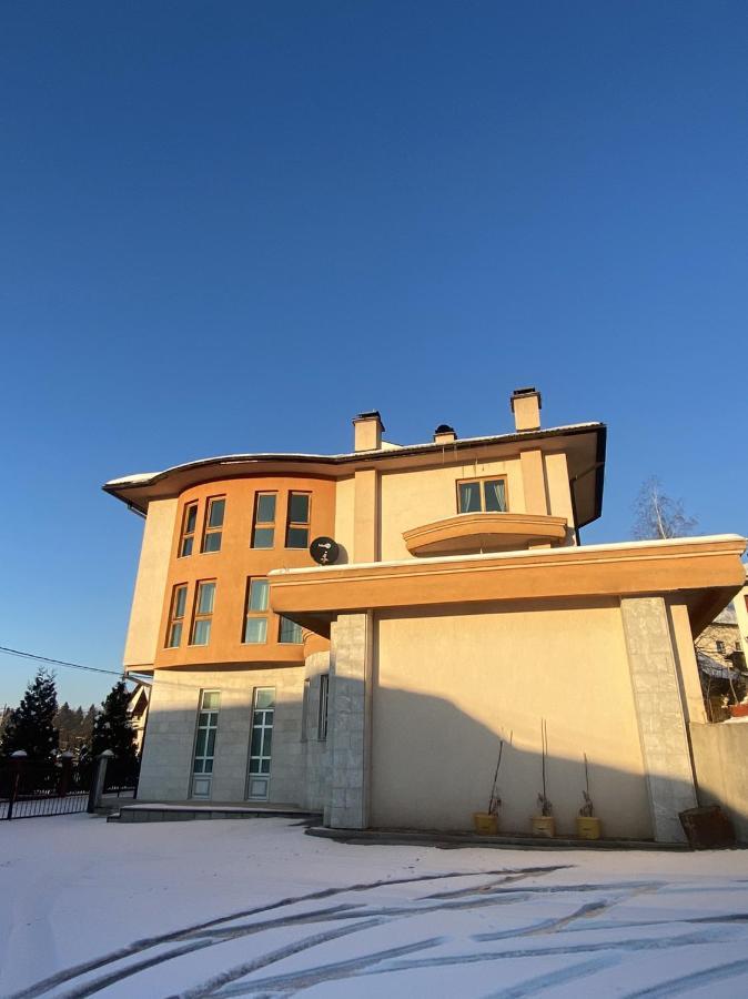 Apartma '84